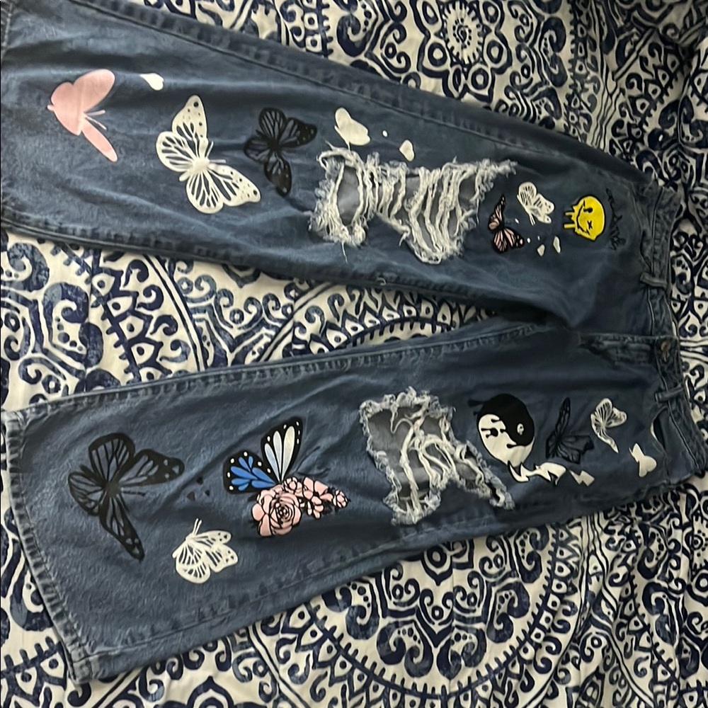 Rue21 Blue Flare Jeans with Artistic Embellishments